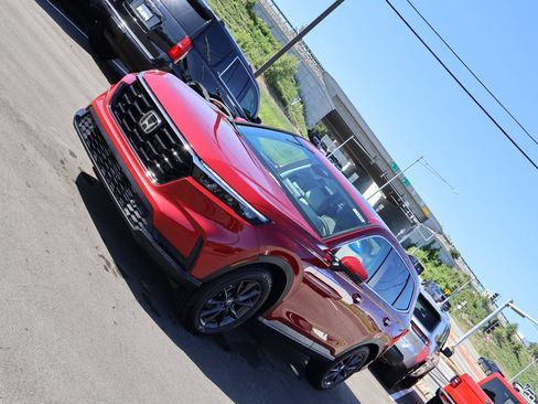 New 2026 Honda CR-V EX-L image 3