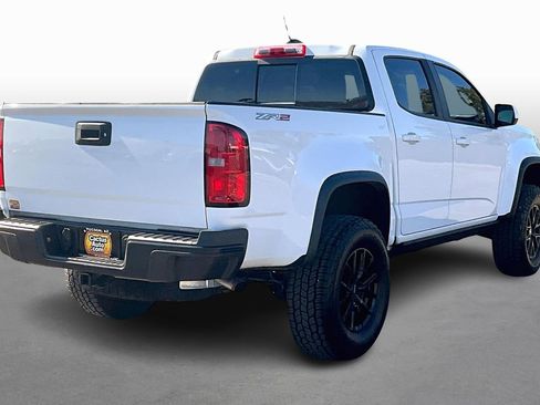 Used 2018 Chevrolet Colorado ZR2 image 2