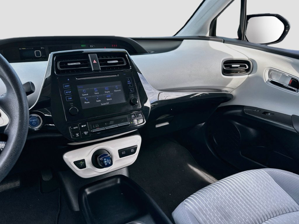 Used 2018 Toyota Prius Two w/ Prius Two Safety Plus Package FWD image 21