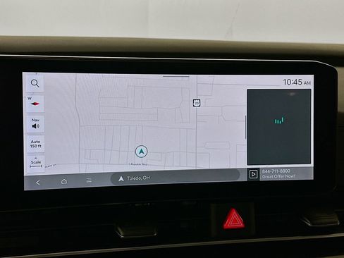 Used 2026 Kia Carnival SX w/ SX Dark Edition Package image 17