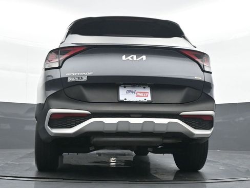 Used 2023 Kia Sportage LX image 20