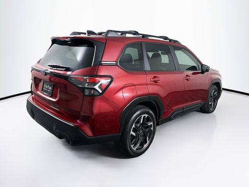Used 2025 Subaru Forester Limited image 9