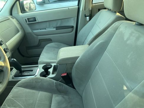 Used 2011 Ford Escape XLT image 23