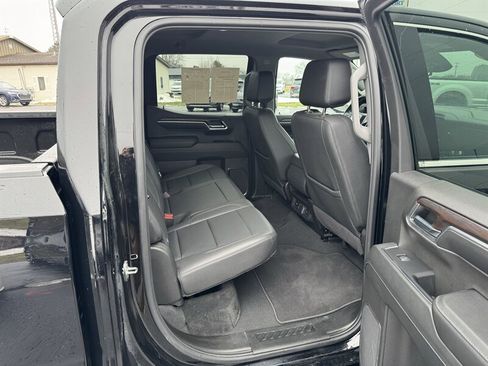 Used 2024 GMC Sierra 1500 SLT image 23