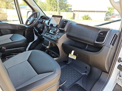 New 2026 RAM ProMaster 2500 w/ Quick Order Package 22G SLT FWD image 13