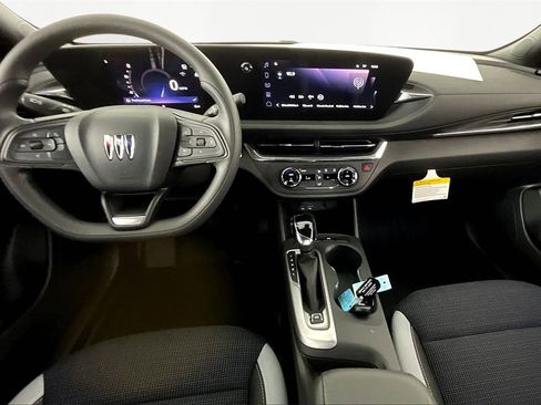 New 2026 Buick Envista Preferred w/ Advanced Safety Package image 6