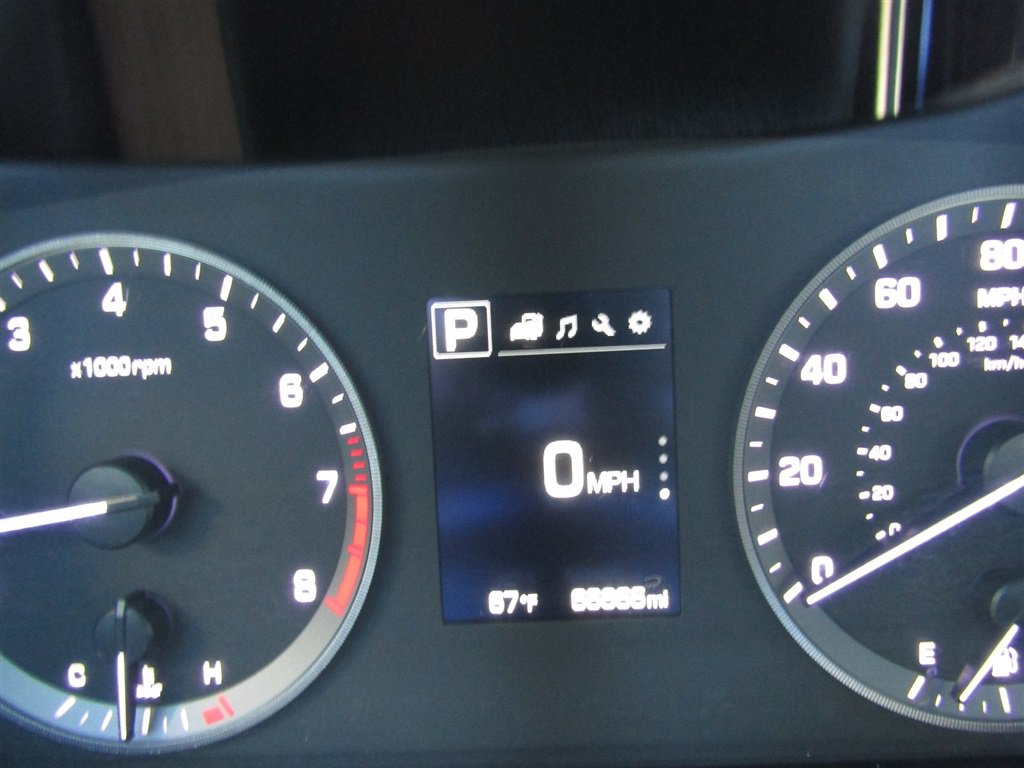 Used 2015 Hyundai Sonata SE w/ Option Group 09 FWD image 26