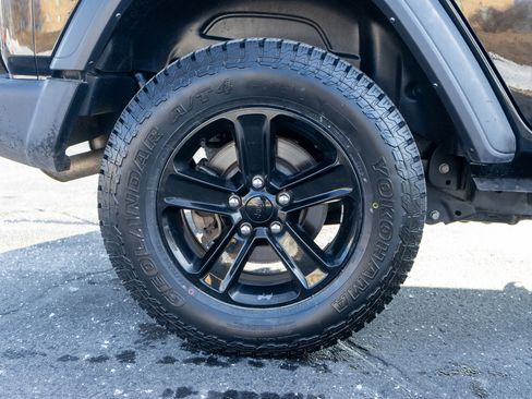 Used 2021 Jeep Wrangler Unlimited Sport image 10