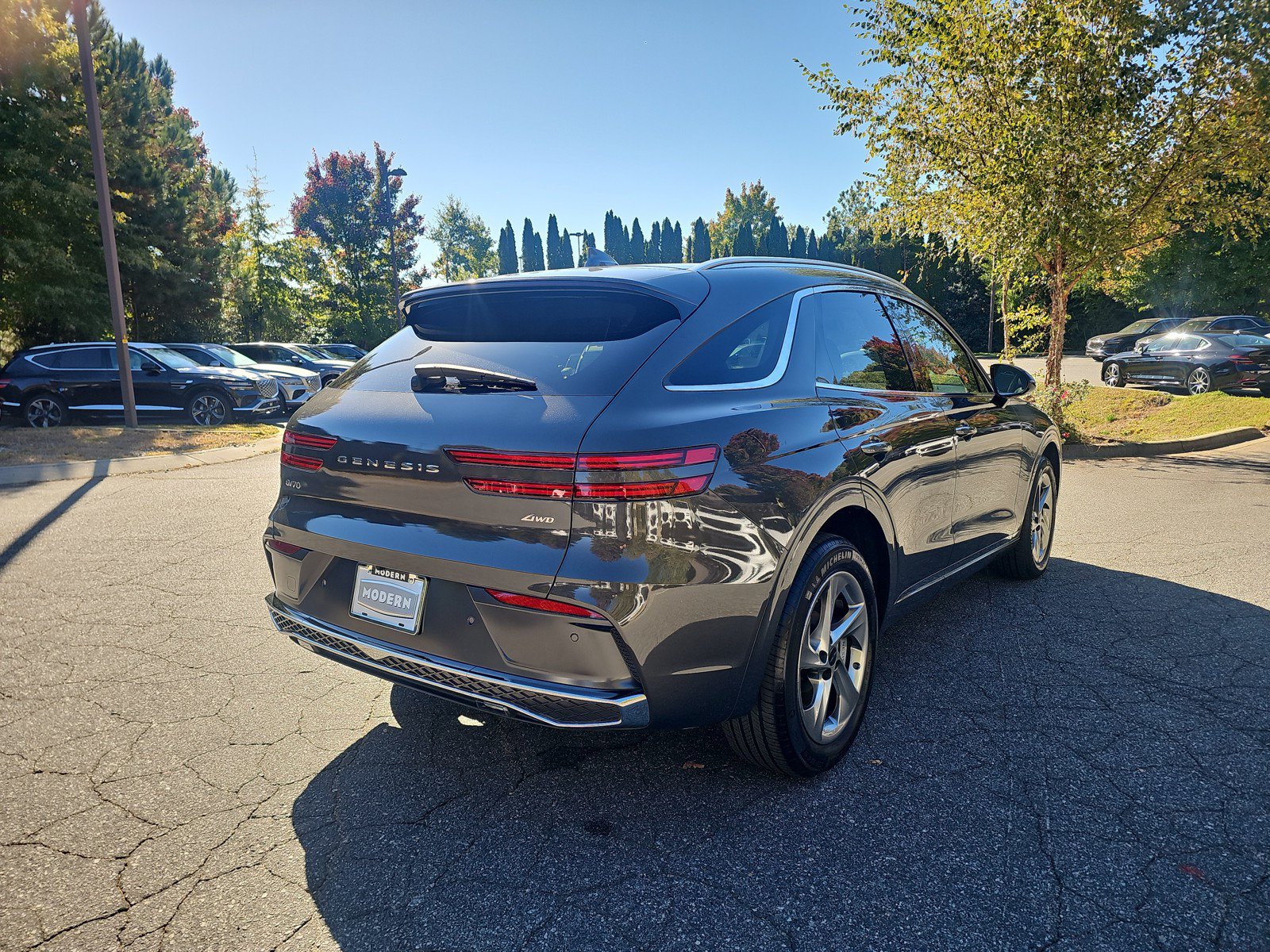 Used 2026 Genesis GV70 2.5T AWD/4WD image 5