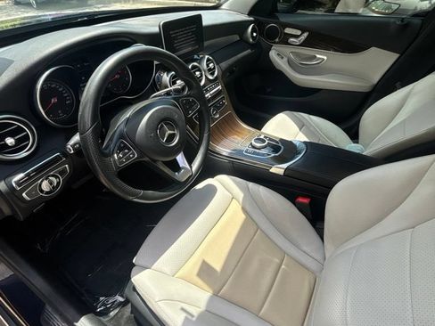 Used 2017 Mercedes-Benz C 300 4MATIC Sedan image 11