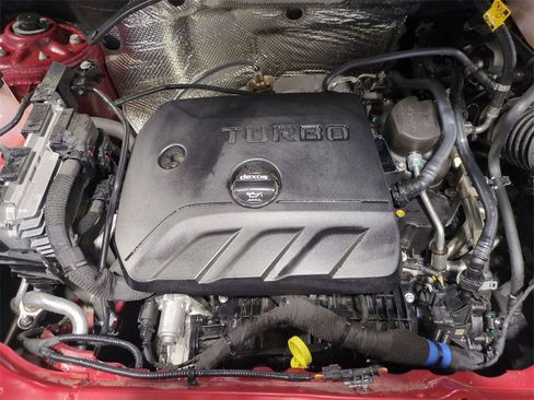 Used 2023 Buick Encore GX Select w/ Sport Touring Package image 31