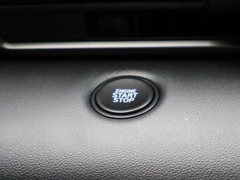 New 2026 Hyundai Elantra Sport FWD image 33