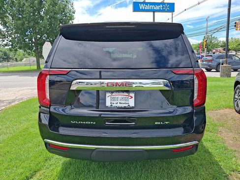Used 2023 GMC Yukon SLT AWD/4WD image 15