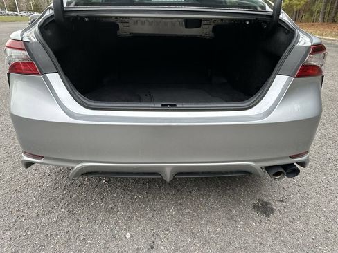 Used 2024 Toyota Camry SE image 19