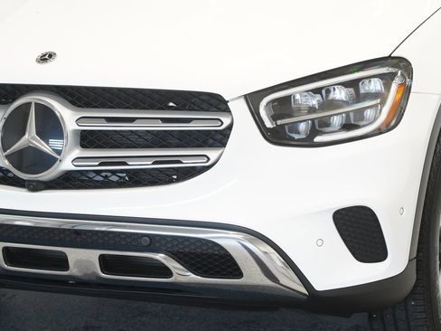 Certified 2022 Mercedes-Benz GLC 300 4MATIC image 6