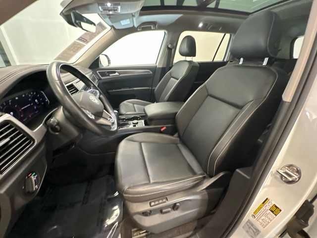 Used 2021 Volkswagen Atlas SEL AWD/4WD image 14