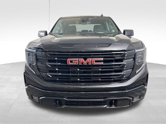 Used 2025 GMC Sierra 1500 Elevation AWD/4WD image 8