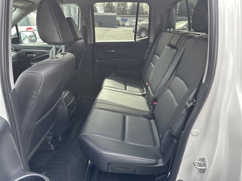 Used 2022 Honda Ridgeline RTL image 10