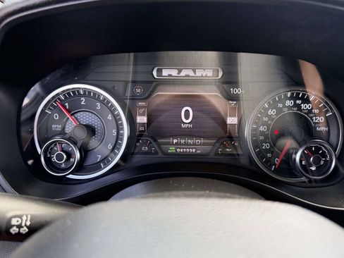 Used 2023 RAM 1500 Big Horn AWD/4WD image 32