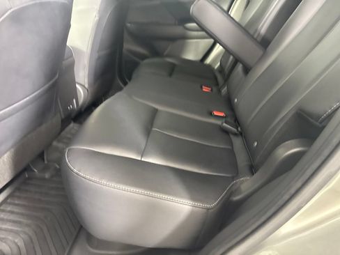 Used 2024 Mitsubishi Eclipse Cross SEL AWD/4WD image 28
