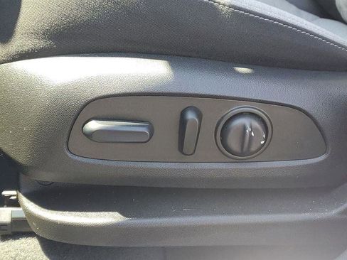 Certified 2024 Chevrolet Equinox LT AWD/4WD image 6