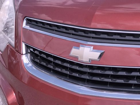 Used 2013 Chevrolet Captiva Sport LTZ FWD image 12