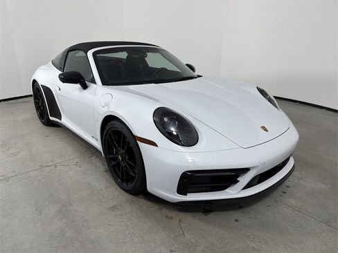 Certified 2023 Porsche 911 Targa 4 GTS image 9