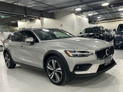 Certified 2025 Volvo V60 B5 Cross Country Plus