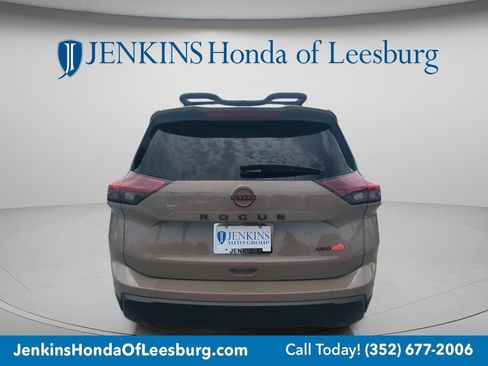 Used 2026 Nissan Rogue SV w/ Rock Creek Premium Package AWD/4WD image 4