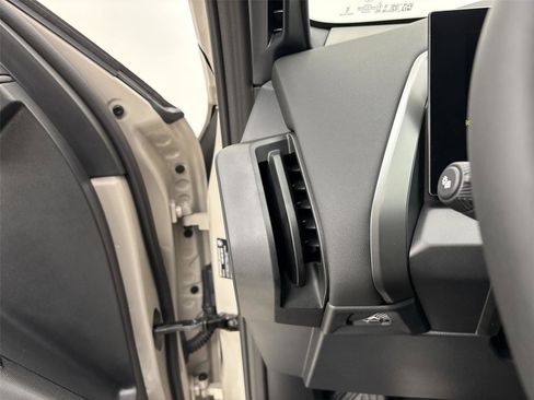 New 2026 BMW X3 xDrive30 w/ Convenience Package image 31