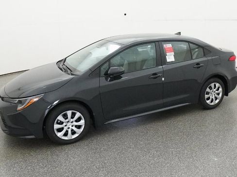 New 2026 Toyota Corolla LE image 2