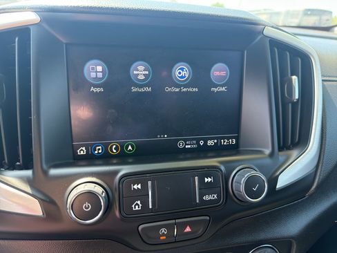 Used 2024 GMC Terrain SLT w/ Infotainment Package II AWD/4WD image 25