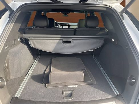 Certified 2025 Cadillac XT5 Premium Luxury image 10