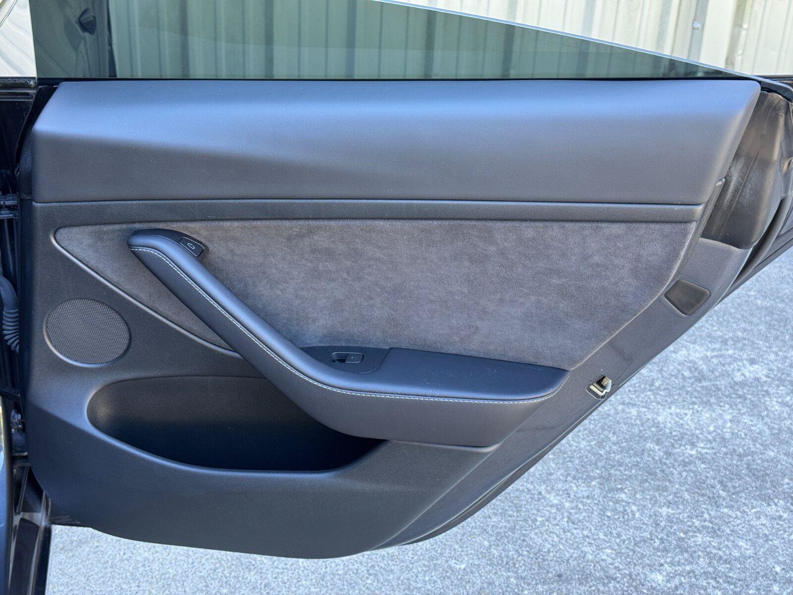 Used 2023 Tesla Model 3 Standard Range RWD image 46