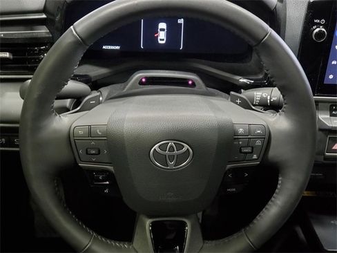 Used 2025 Toyota Camry XSE image 20