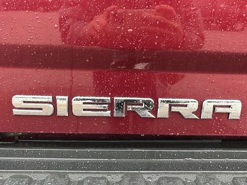 Used 2015 GMC Sierra 2500 Denali w/ Duramax Plus Package AWD/4WD image 4