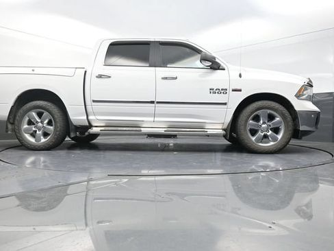 Used 2017 RAM 1500 Big Horn AWD/4WD image 38
