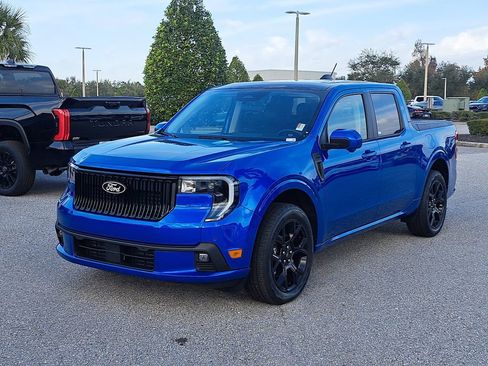 Used 2025 Ford Maverick Lobo image 1