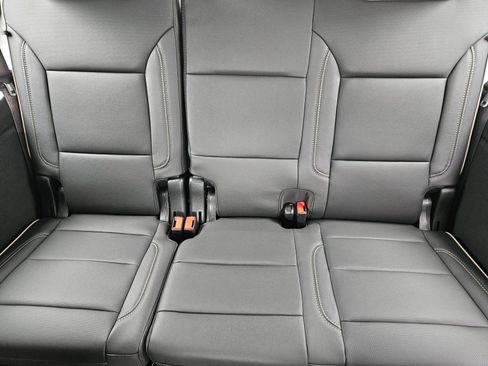 New 2026 GMC Yukon Elevation AWD/4WD image 28
