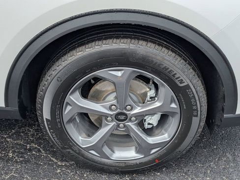 New 2026 Ford Escape ST-Line w/ Tech Pack #1 image 18