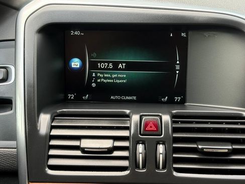 Used 2017 Volvo XC60 T5 Inscription w/ Preferred Option Package FWD image 37