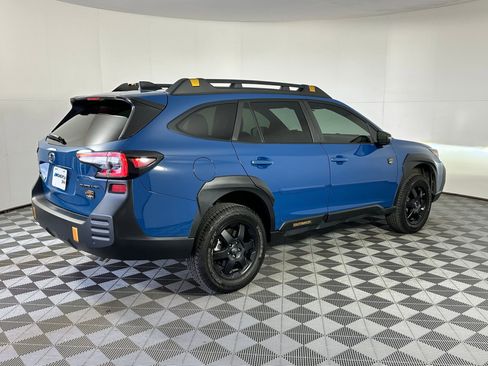 Used 2024 Subaru Outback Wilderness image 7