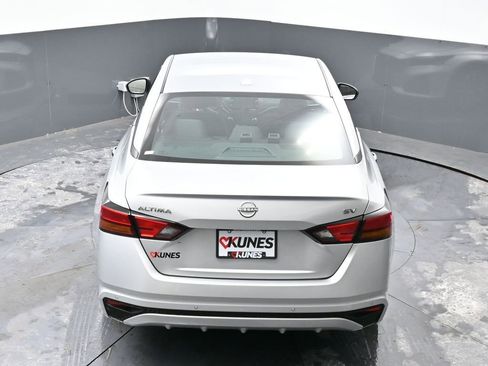 Used 2024 Nissan Altima 2.5 SV image 46