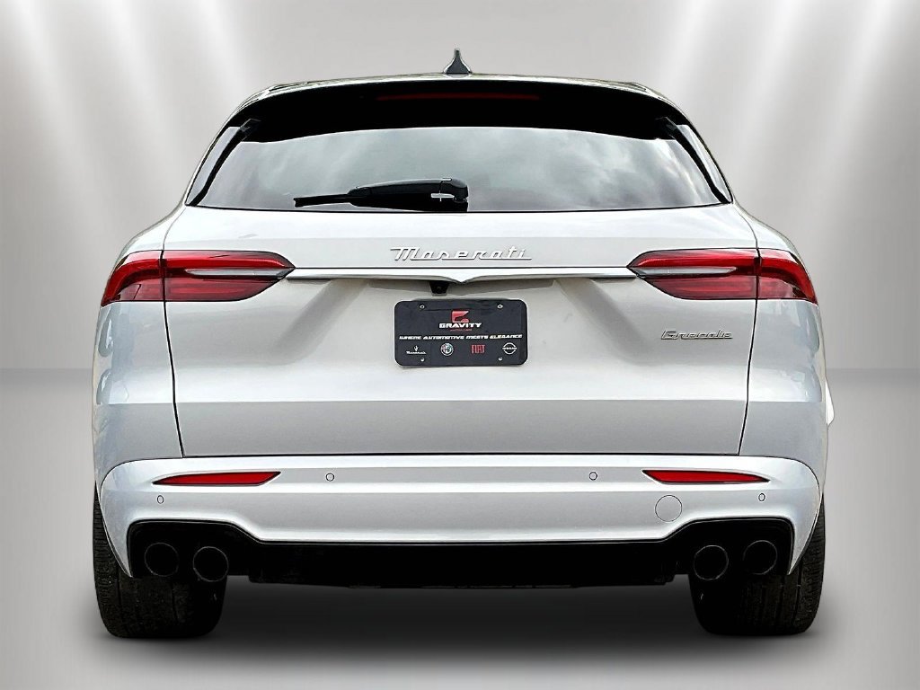 Used 2023 Maserati Grecale Modena AWD/4WD image 5
