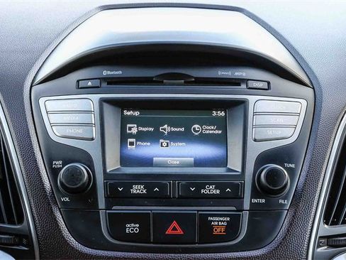 Used 2015 Hyundai Tucson Limited image 15