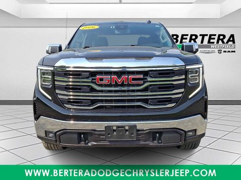 Used 2026 GMC Sierra 1500 SLT AWD/4WD image 2