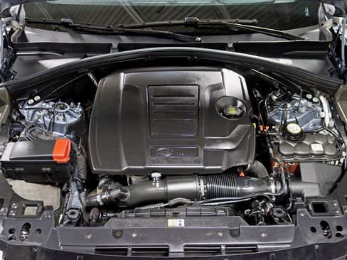 Used 2022 Land Rover Range Rover Velar S image 37