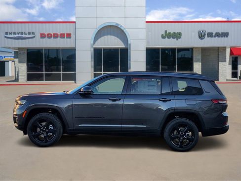New 2025 Jeep Grand Cherokee L Limited w/ Luxury Tech Group II AWD/4WD image 3