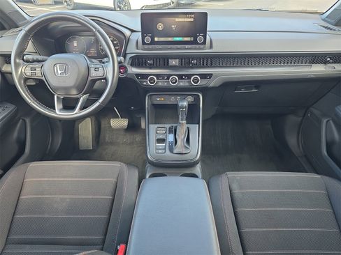 Used 2023 Honda CR-V Sport image 9