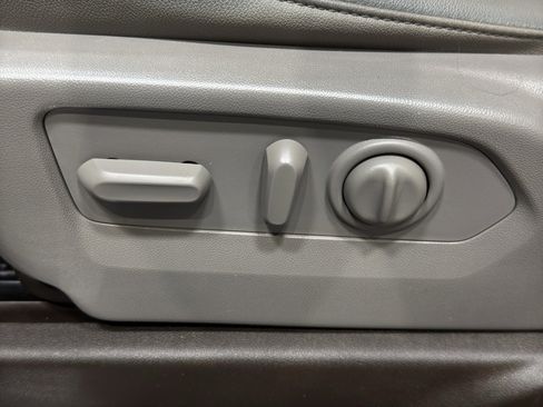 Used 2022 Chevrolet Silverado 1500 LTZ w/ Safety Package II image 16